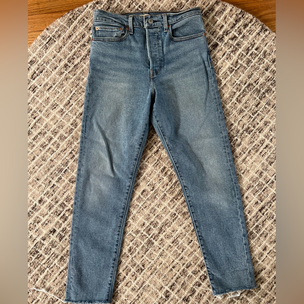 Levi’s 30 WEDGIE ICON Ankle Fit